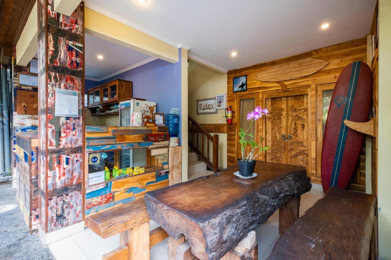 The Point Surfcamp Bali Hotel Пулукан Екстериор снимка