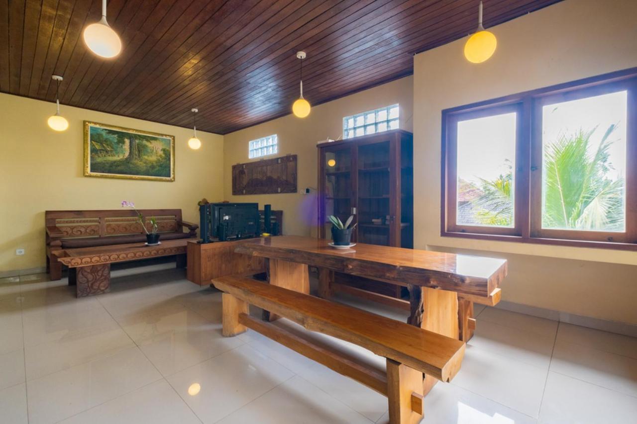 The Point Surfcamp Bali Hotel Пулукан Екстериор снимка