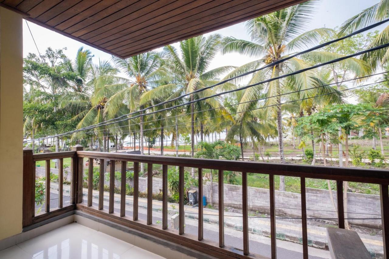 The Point Surfcamp Bali Hotel Пулукан Екстериор снимка