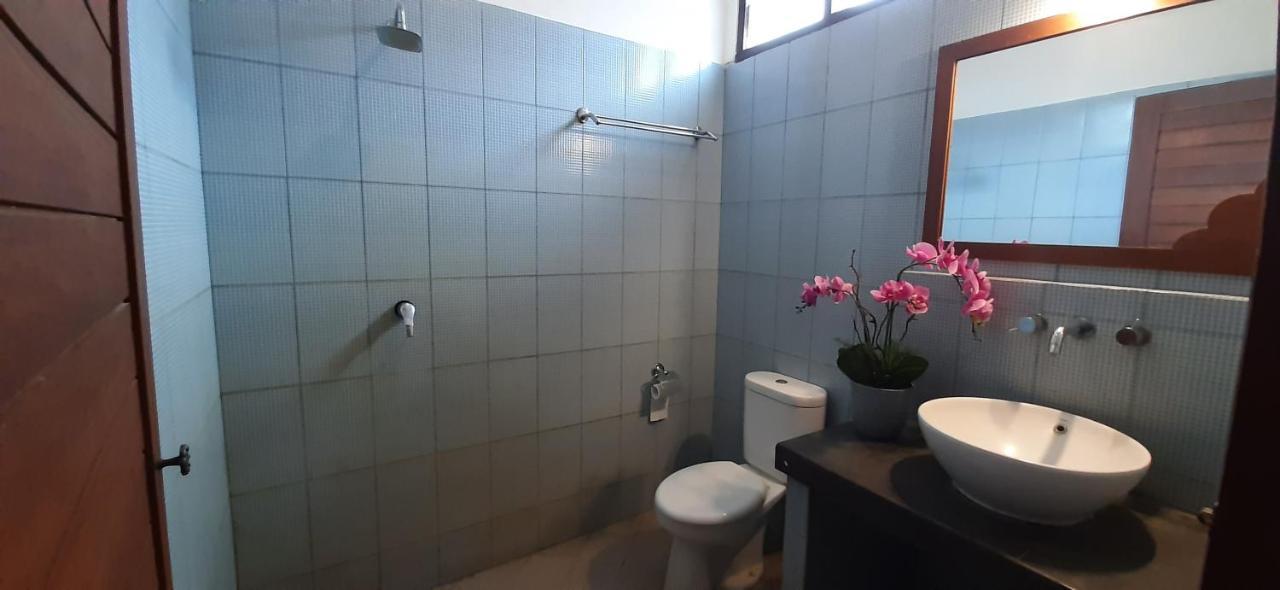 The Point Surfcamp Bali Hotel Пулукан Екстериор снимка
